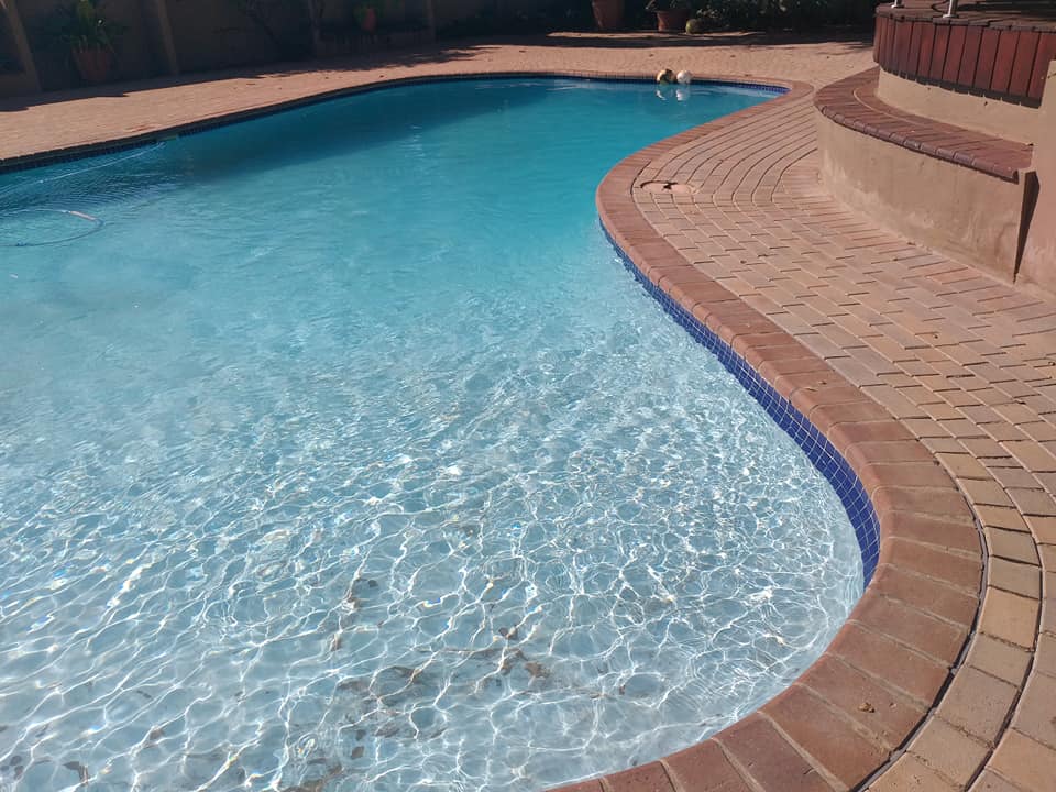 Pool Surround Paving